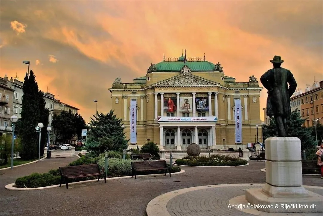 Homestay Adriatica Apartment Rijeka